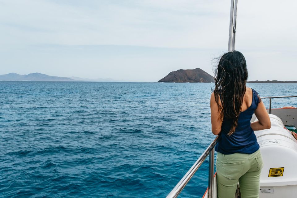 From Corralejo: Round-Trip Ferry Transfer to Lobos Island - Common questions