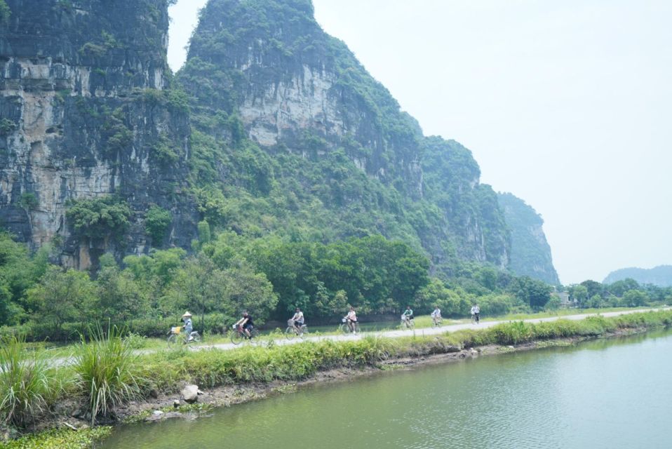 From Ha Noi Visit Hoa Lu Capital - Tam Coc Boating - Biking - Directions