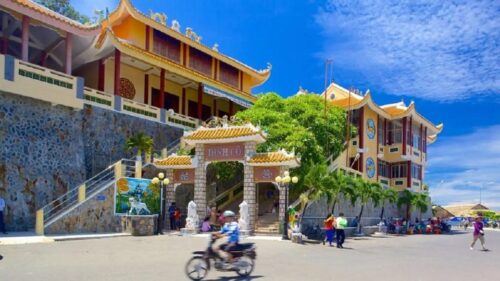 From Ho Chi Minh: Vung Tau Beach Full Day Trip - Scenic Beauty of Cape Nghinh Phong