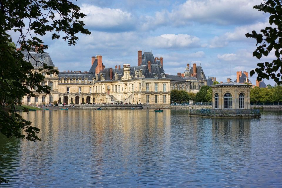 From Paris:Château De Fontainebleau&Vaux-Le-Vicomte Private - Last Words