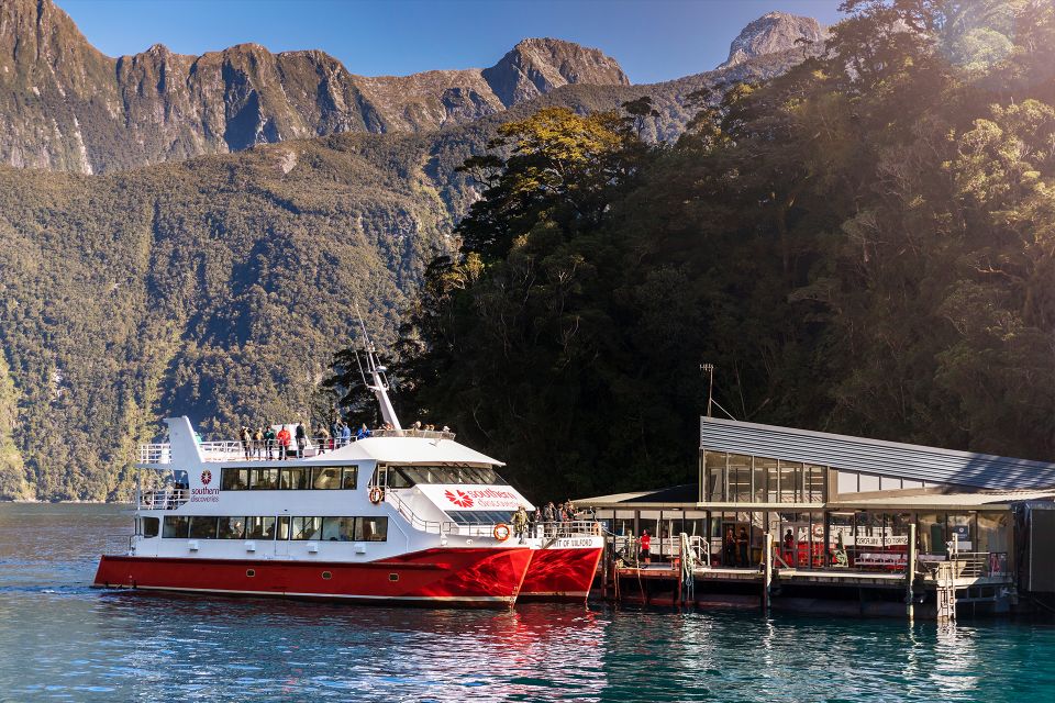 From Queenstown: Milford Sound, Observatory & Cruise W Lunch - Booking Information