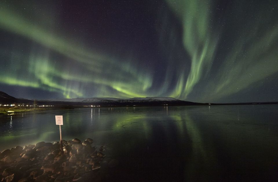 From Reykjavik: Northern Lights and Geothermal Baths Tour - Booking Information