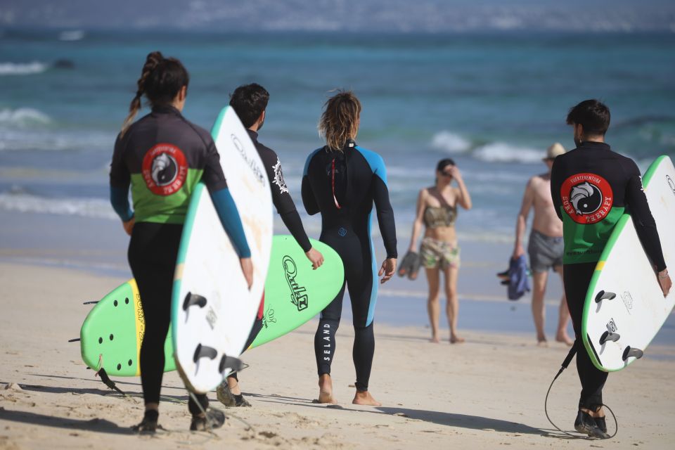 Fuerteventura : Corralejo Surf Lesson - Common questions