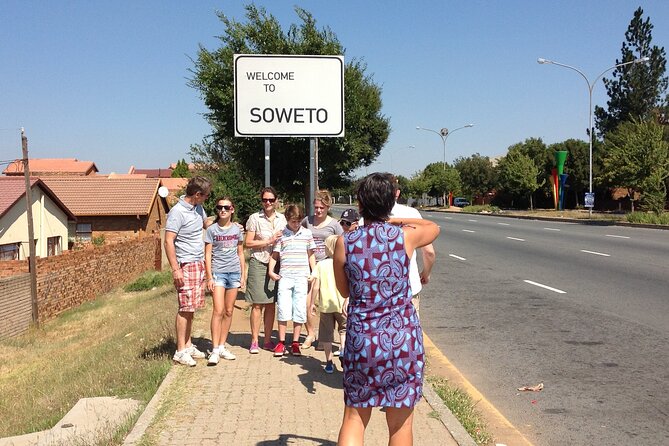 Full Day Soweto Township and Apartheid Museum Tour - Common questions