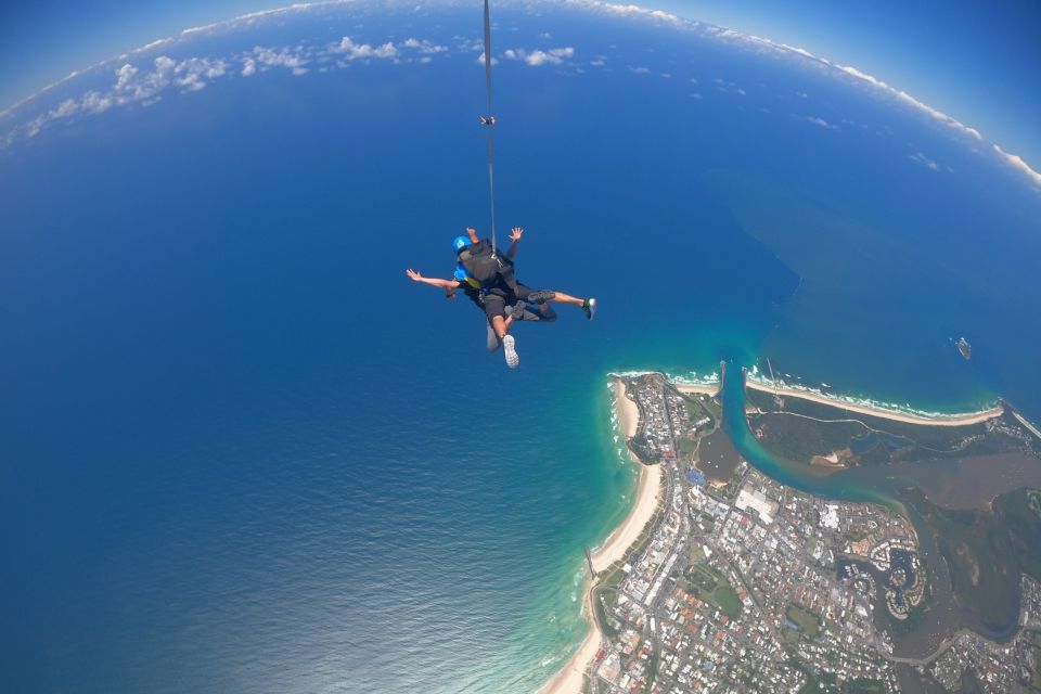 Gold Coast: Tandem Skydiving Experience - Common questions