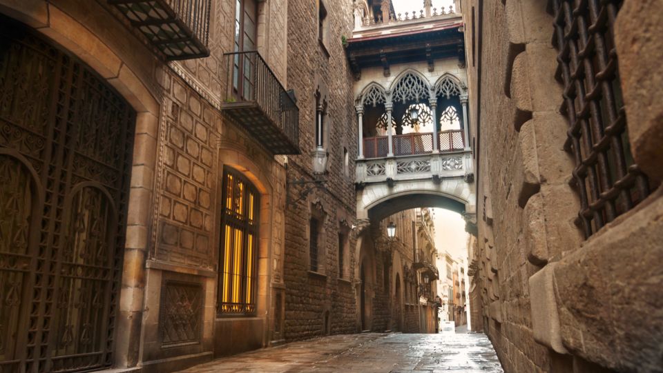 Gothic Barcelona 3 - Hour Walking Tour - Common questions