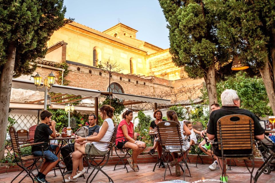 Granada: Albayzin and Sacromonte Walking Tour - Background