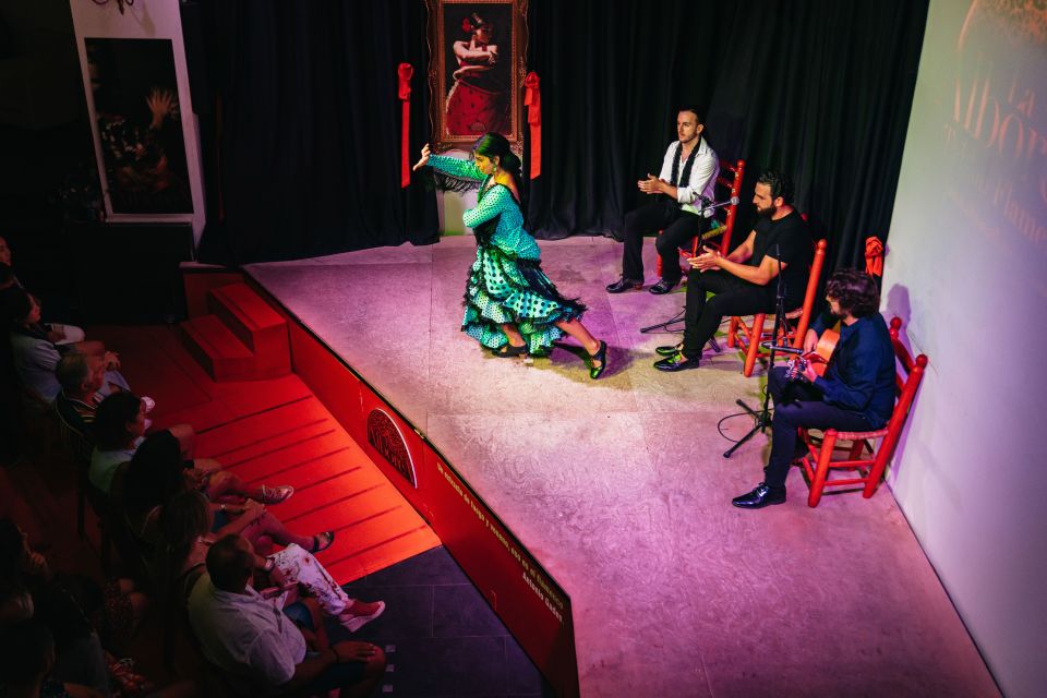 Granada: Flamenco Show in La Alboreá - Common questions