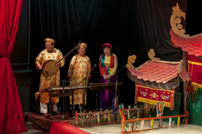 HA NOI WATER PUPPET SHOW With BUFFET DINNER - Common questions