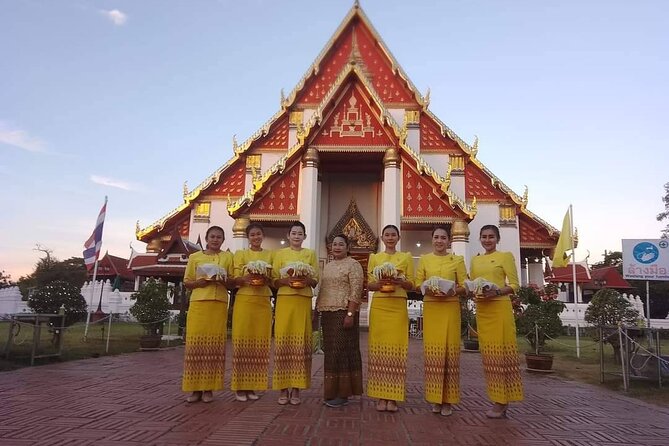 Half Day Cycling and Historical Tour in Ayutthaya - Common questions