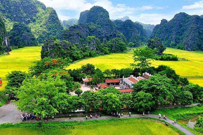 Hanoi - Hoa Lu - Tam Coc - Mua Cave - 1 Day / By Luxury Limousine & Small Group - Small Group Experience