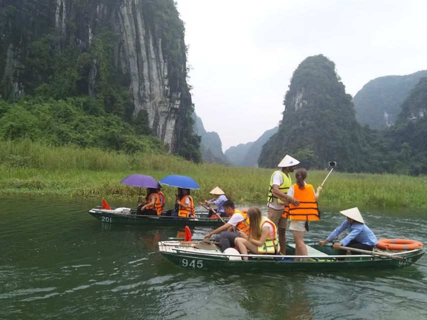 Hoa Lu and Tam Coc 1-Day Tour - Ninh Binh and Tam Coc Visit