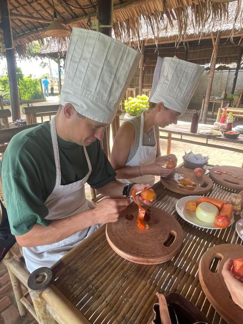 Hoi An: Market Tour & Vegetarian Cooking Class - Basket Boat - Cancellation Policy and Benefits