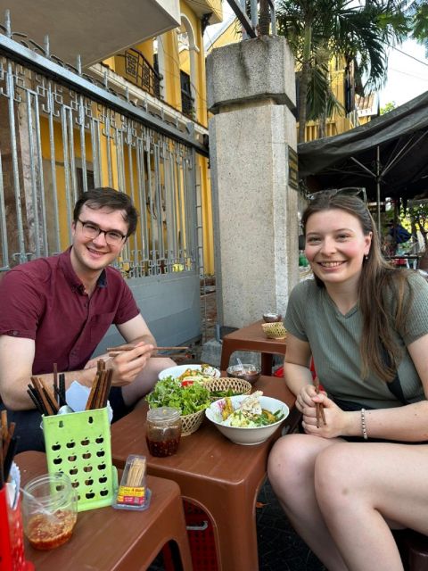 Hoi An Walking Street Food Tour by Local Guide - Directions