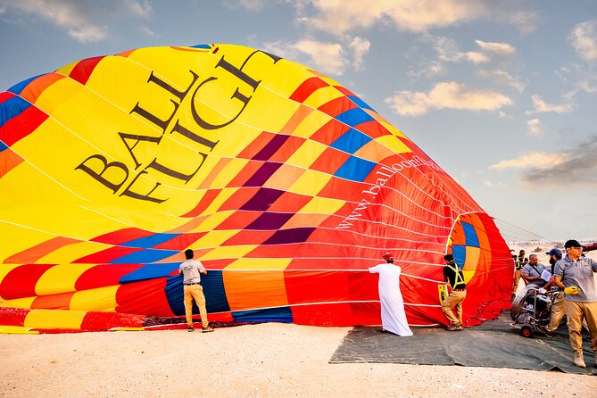 Hot Air Balloon Flights In Dubai With Exotic Sunrise - Pilots Passenger Eligibility Criteria