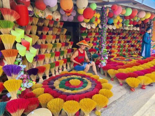 Hue Royal Tombs and Citadel , Thien Mu Pagoda by Dragon Boat - Inclusions Provided