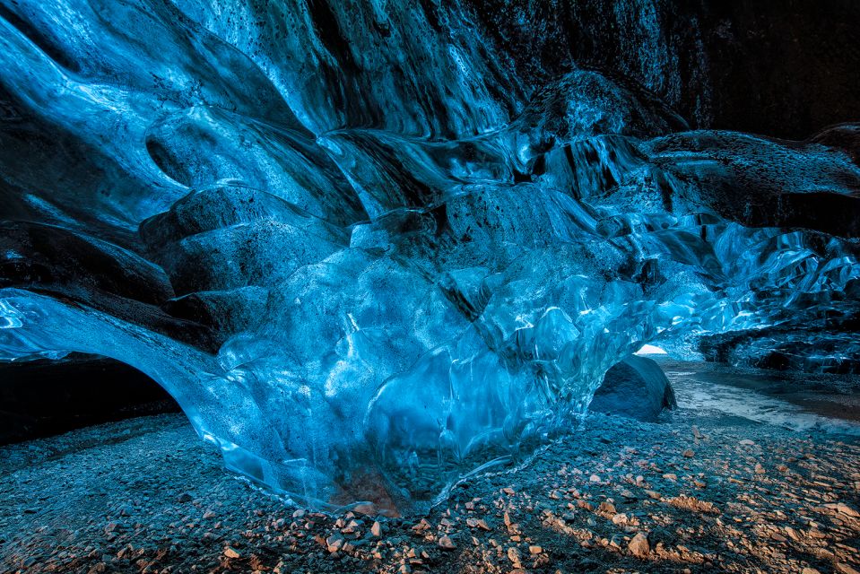 Jökulsárlón: Vatnajökull Glacier Blue Ice Cave Guided Tour - Glacier Impact Awareness