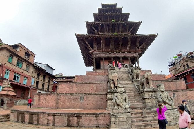 Kathmandu Nagarkot Sunrise With Bhaktapur Private Tour - Common questions