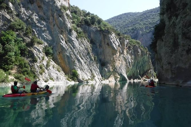 Kayak in the Pyrenees. Huesca - Pricing and Terms