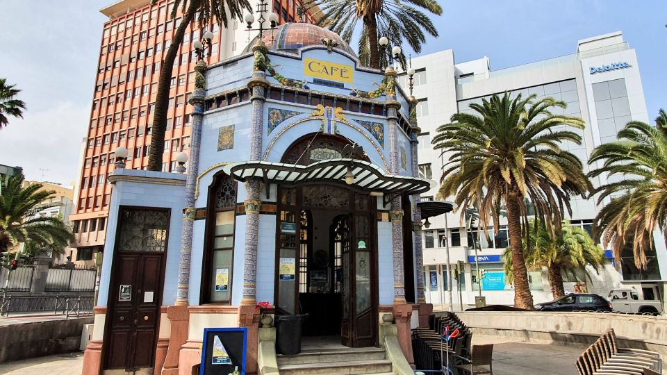 Las Palmas: Old Town Highlights Self-Guided Walking Tour - Meeting Point