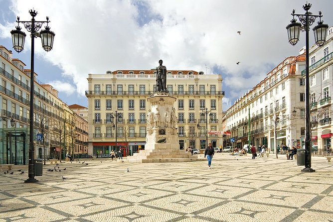 Lisbon City Center: Best of Lisbon Private Tour Full Day - Common questions
