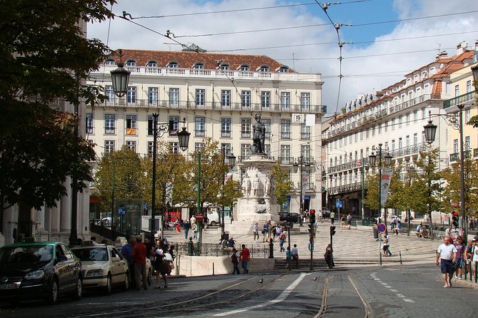 Lisbon Small-Group Walking Tour - Common questions