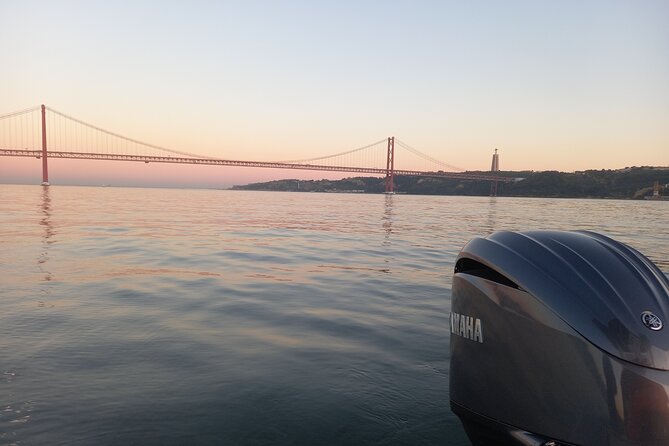 Lisbon Sunset or Daylight Speedboat Tour - Tour Restrictions