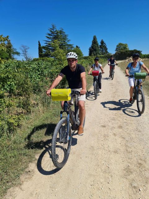 Loire Valley Chateau: 2-Day Cycling Tour With Wine Tasting - Accommodation and Dining