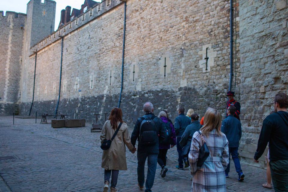 London: Tower of London After Hours Tour and Key Ceremony - Last Words