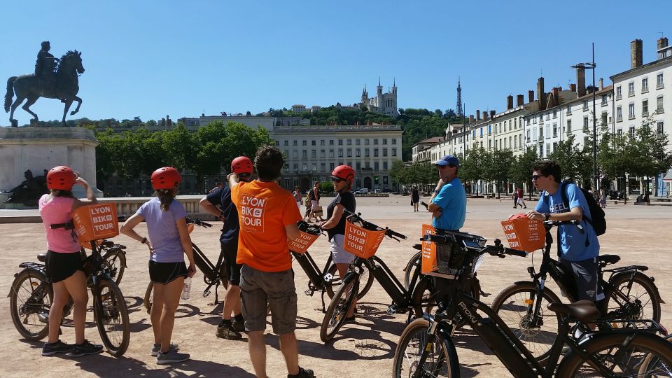 Lyon: 2-Hour Electric Bike Tour With a Local Guide - Experience Highlights