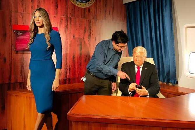 Madame Tussauds Dubai With Private Transfer - Private Transfer Options