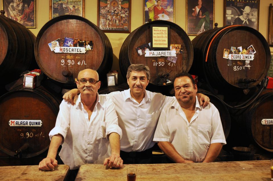 Málaga: The Genuine Wine & Tapas Tour - Meet at Convenient Meeting Points