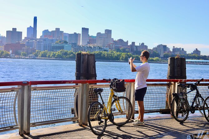 Manhattan and Brooklyn Bridge Bike Rental - Common questions