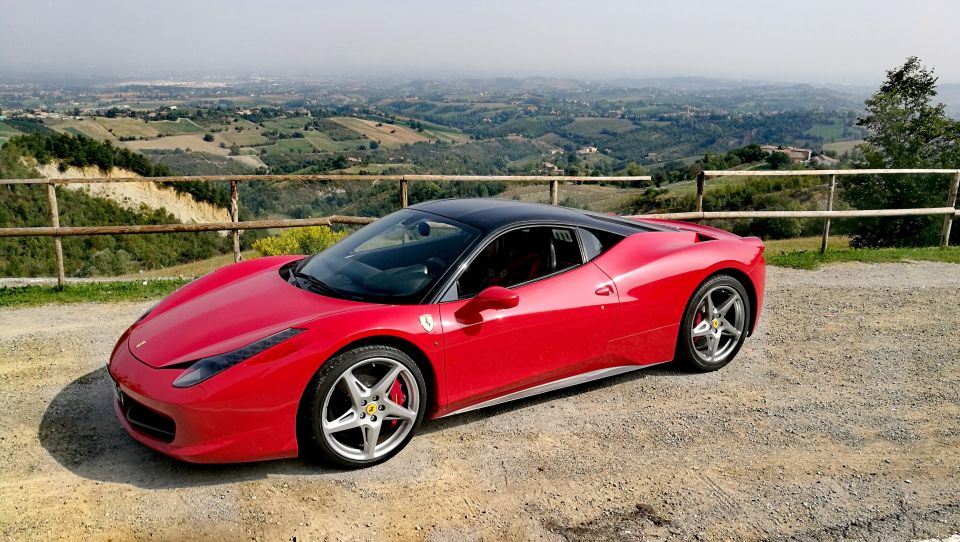 Maranello: Test Drive Ferrari 458 - Availability Check