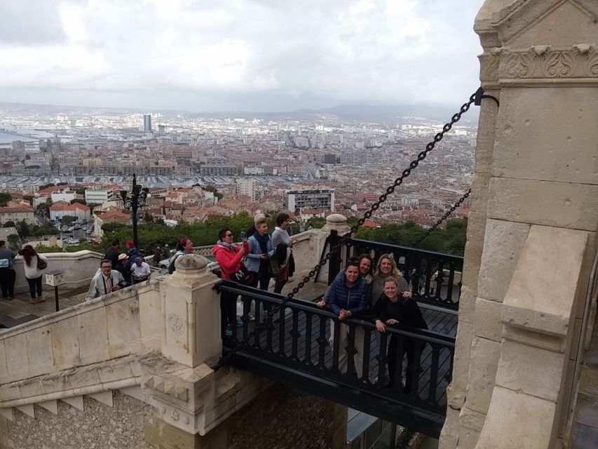 Marseille: Private City Center Walking Tour With Cruise - Directions