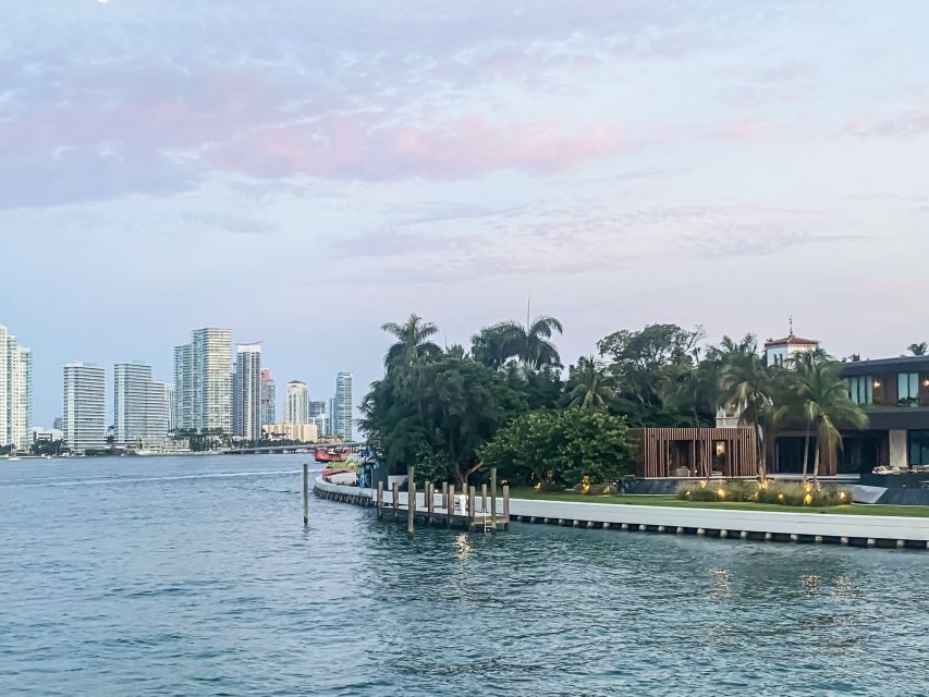 Miami: Sunset Cruise Through Biscayne Bay and South Beach - Visitor Reviews
