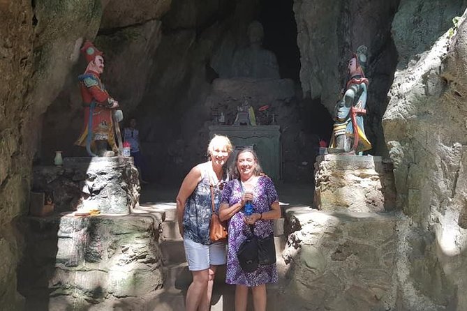 Monkey Mountain, Marble Moutain & Dragon Bridge ( Da Nang City Tour Halfday ) - Common questions