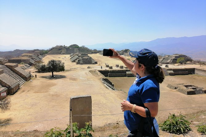 Monte Alban Guided Half Day Tour - Zócalo Endpoint