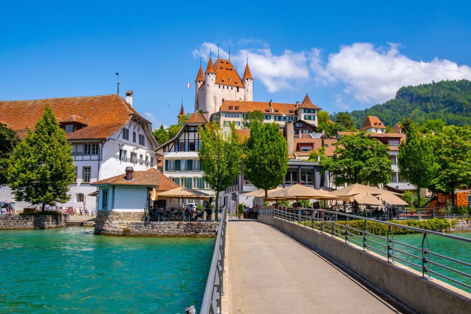 Nature Park Blue Lake, Panorama Bridge and Lake Thun Cruise - Directions for the Tour