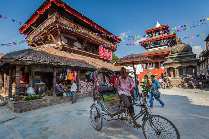 Night Tour of Kathmandu Durbar Square With Rickshaw Ride - Rickshaw Ride Highlights