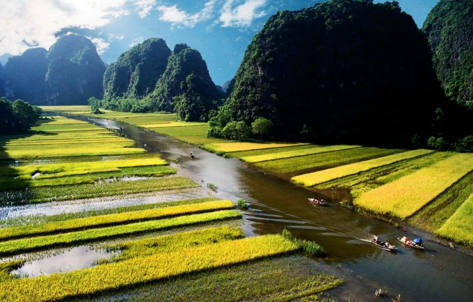 Ninh Binh: Full-Day Small Group of 9 Guided Tour From Hanoi - Engaging Tour Guide Experience