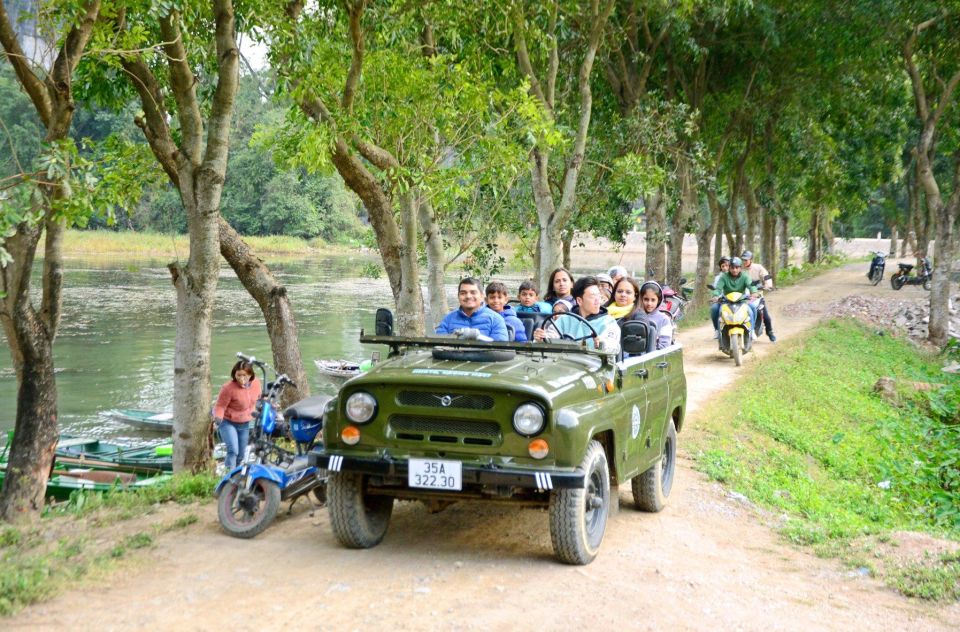 Ninh Binh Jeep Tour: Hoa Lu, Am Tien Cave, Mua Cave - Directions