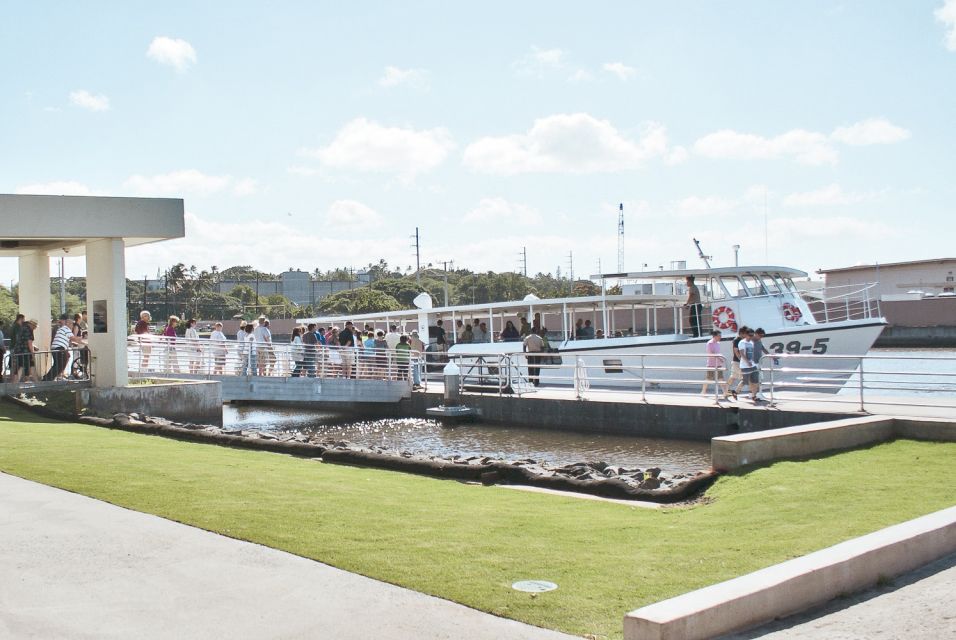 Oahu: Official USS Arizona Memorial Narrated Audio Tour - Directions