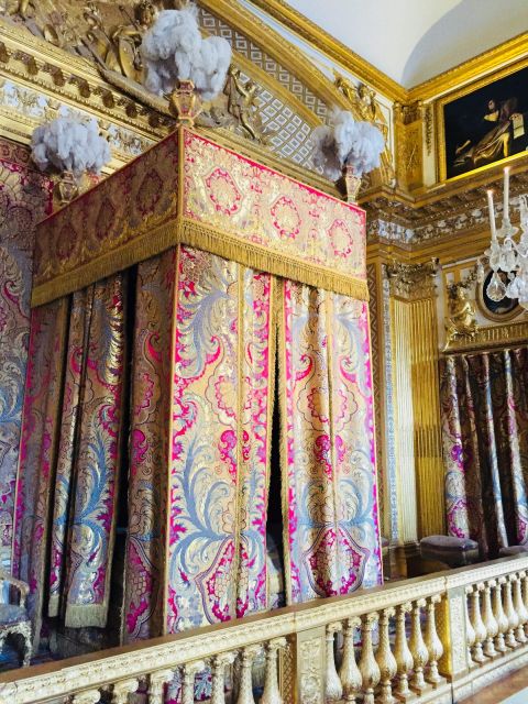 One Day in the Life of Louis XIV (Palace of Versailles) - Live Tour Guide Assistance