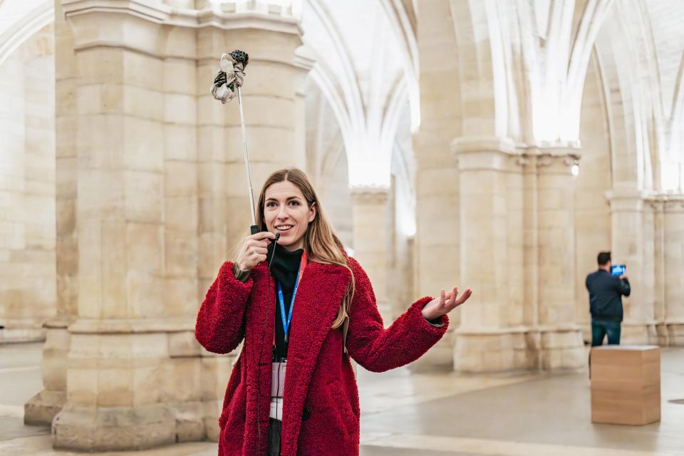 Paris: Ile De La Cité Walking Tour With Sainte-Chapelle - Booking Details and Pricing