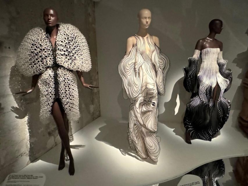 Paris: Iris Van Herpen Exhibit Private Tour - Directions