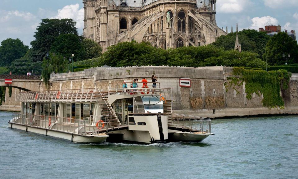 Paris: Louvre Museum & River Cruise Priority Access Tickets - Directions