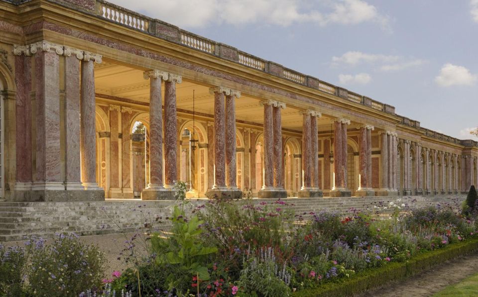 PARIS: Private Transfer Château Versailles Van 7 People 4H - Payment Details
