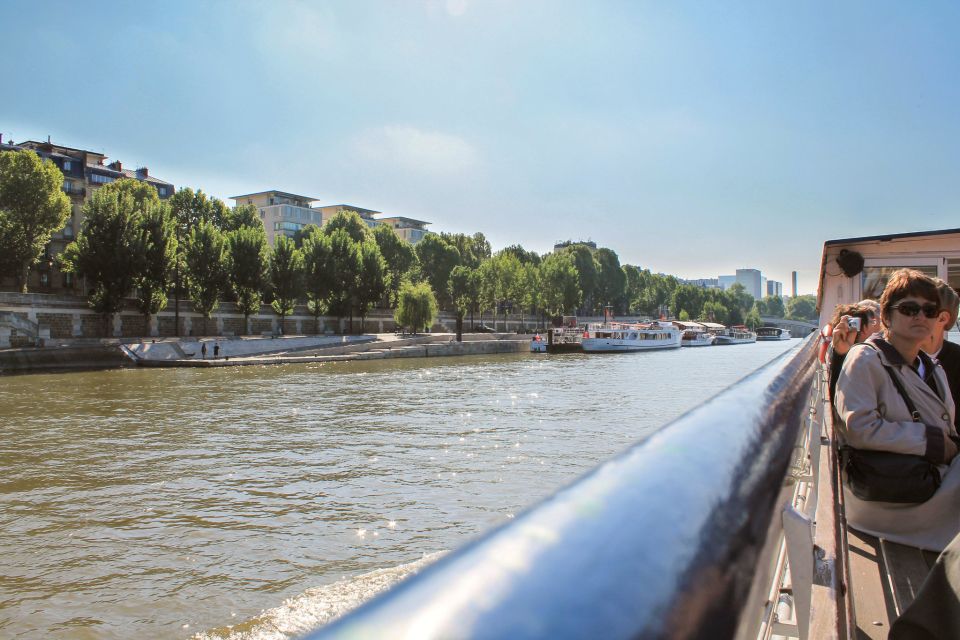 Paris: Seine River and Canal Saint-Martin Cruise - Directions