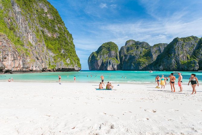 Phi Phi Island Tour by Royal Jet Cruiser From Phuket Including Buffet Lunch - Additional Tips